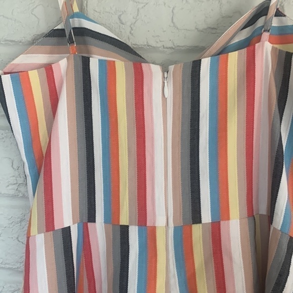 Lovers and Friends Keyhole Front Tie Mini Dress Size Small - Picture 6 of 7